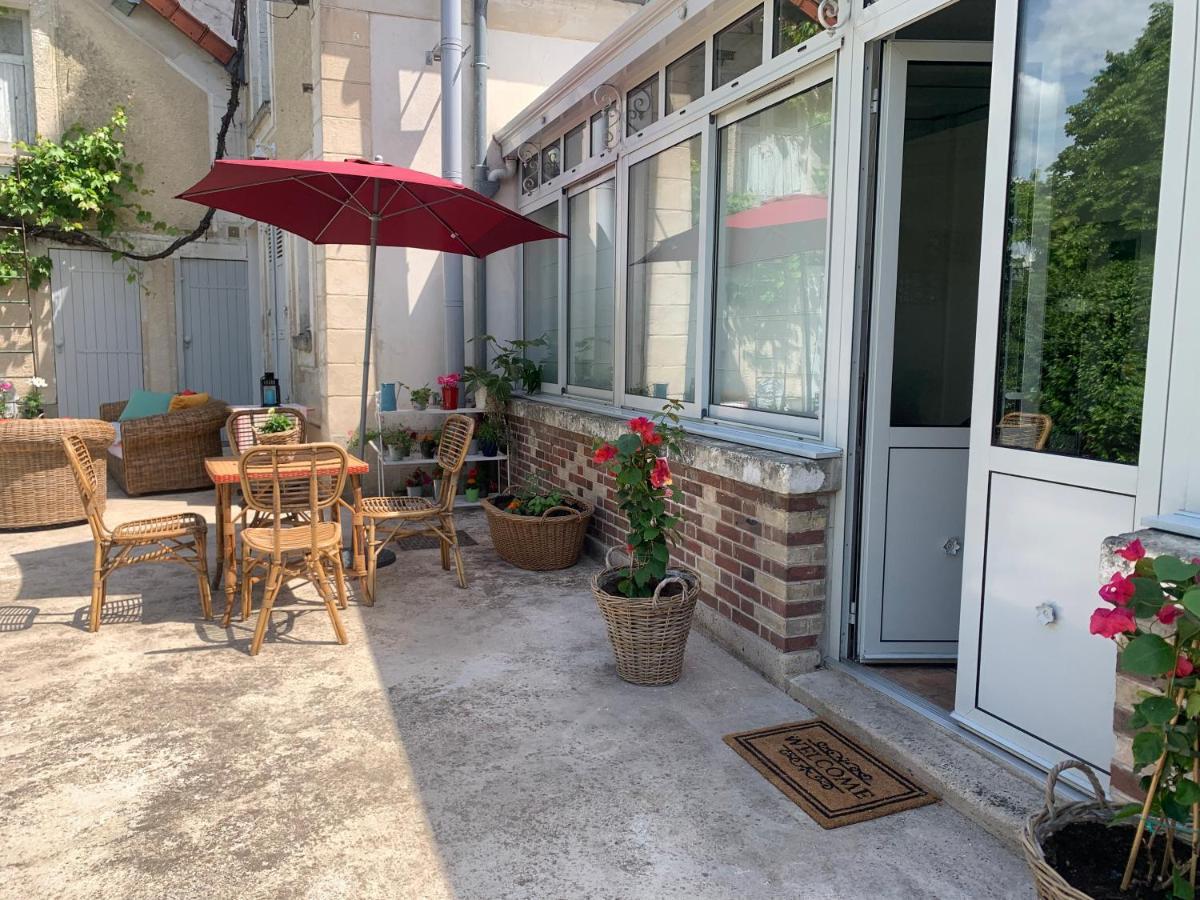 Le Prieure De Saint Thibault Hotel Exterior foto